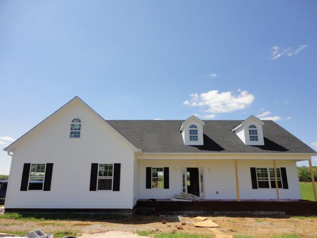 8 Williams Road Manchester, TN 37355 - Photo 1 of 15 a view of a house with swimming pool