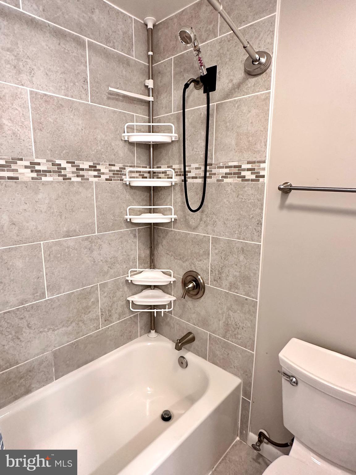 6316 Gormley Place Springfield, VA 22152 - Photo 17 of 28