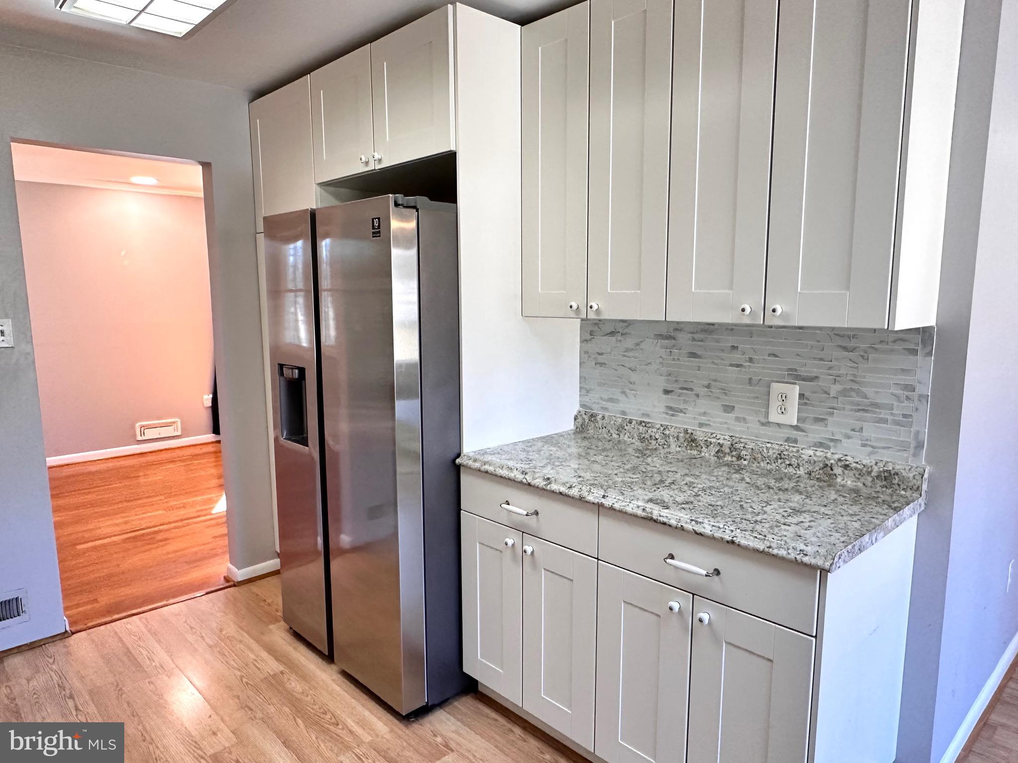 6316 Gormley Place Springfield, VA 22152 - Photo 7 of 28