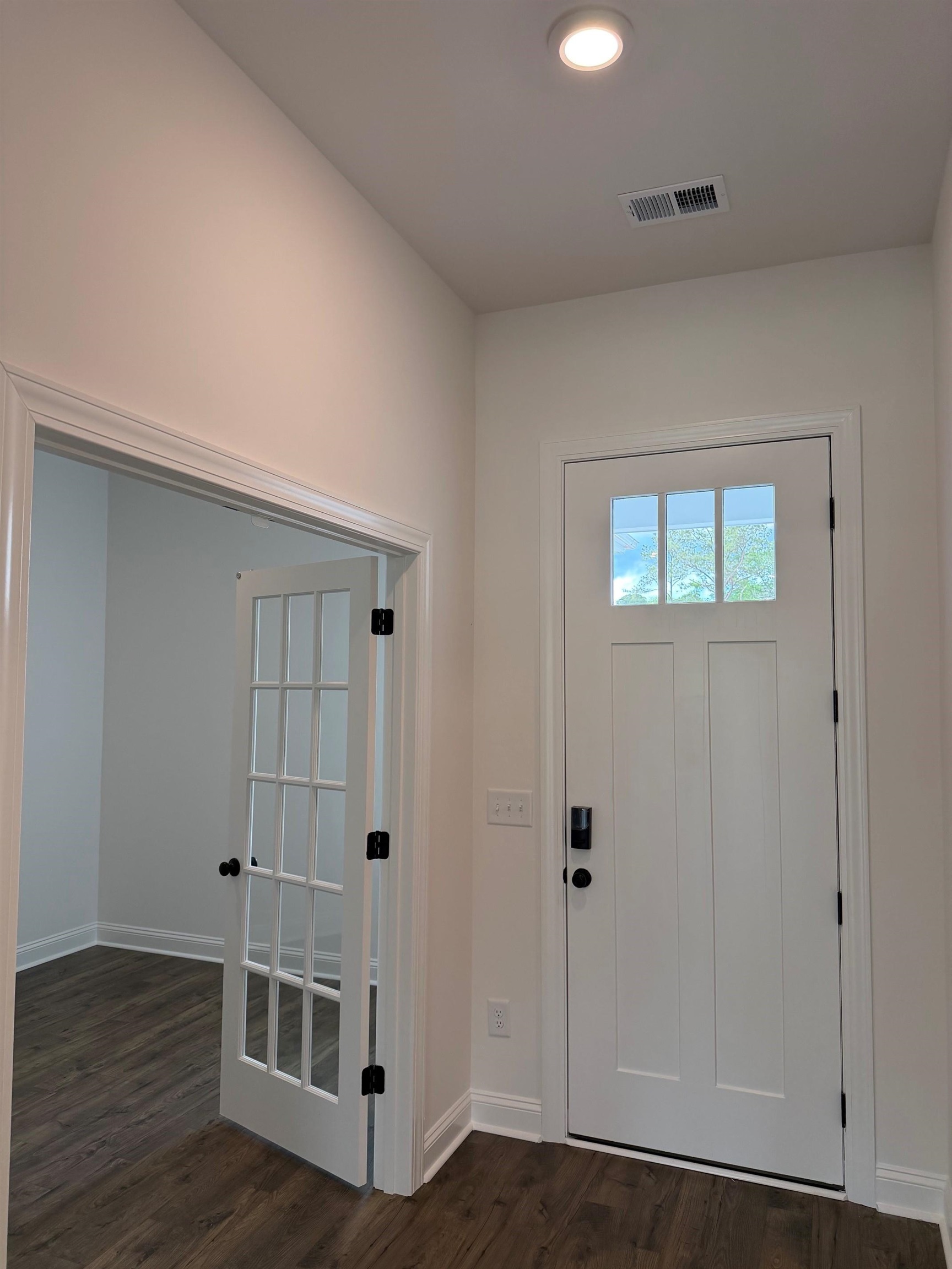 299 Anna Marie Way Murrells Inlet, SC 29576 - Photo 3 of 38