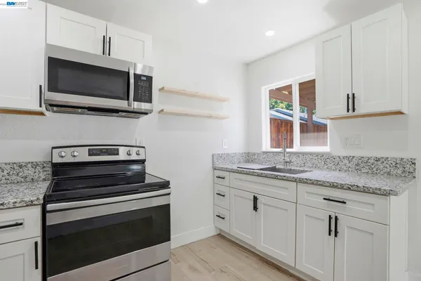 $539,000 | 114 C Street, Tracy, CA 95376