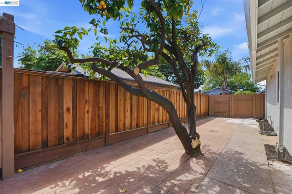 $539,000 | 114 C Street, Tracy, CA 95376