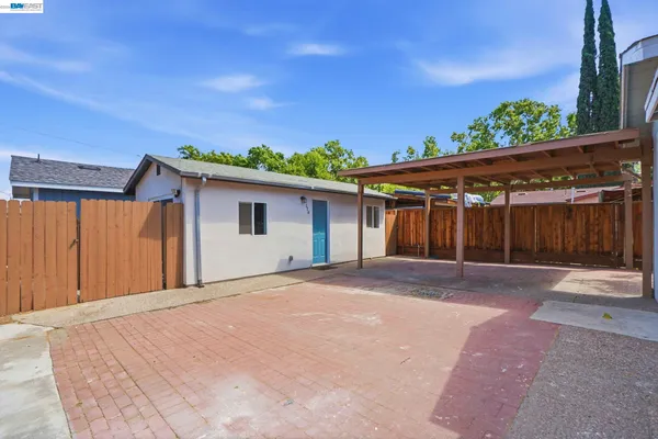 $539,000 | 114 C Street, Tracy, CA 95376