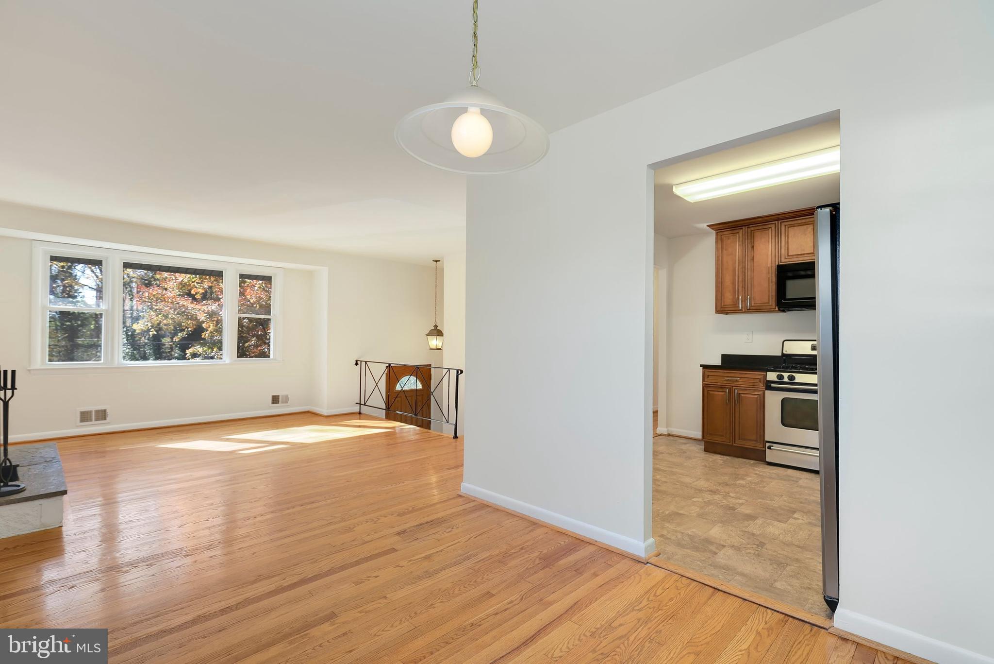 3816 Swann Road Suitland, MD 20746 - Photo 11 of 35 Gallery Image 11