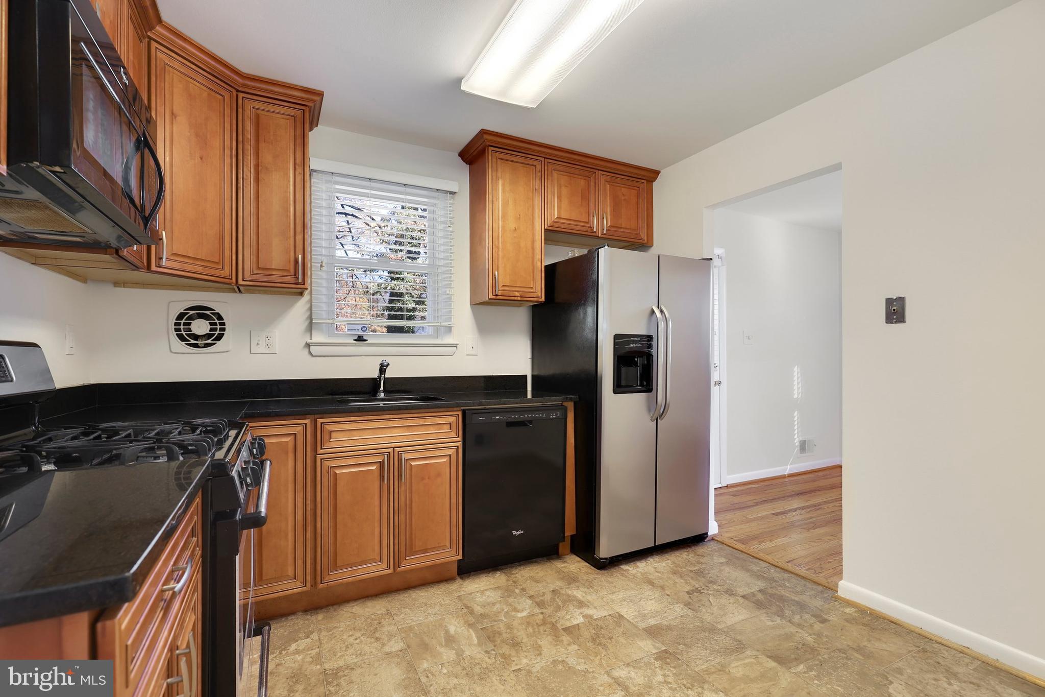 3816 Swann Road Suitland, MD 20746 - Photo 14 of 35 Gallery Image 14