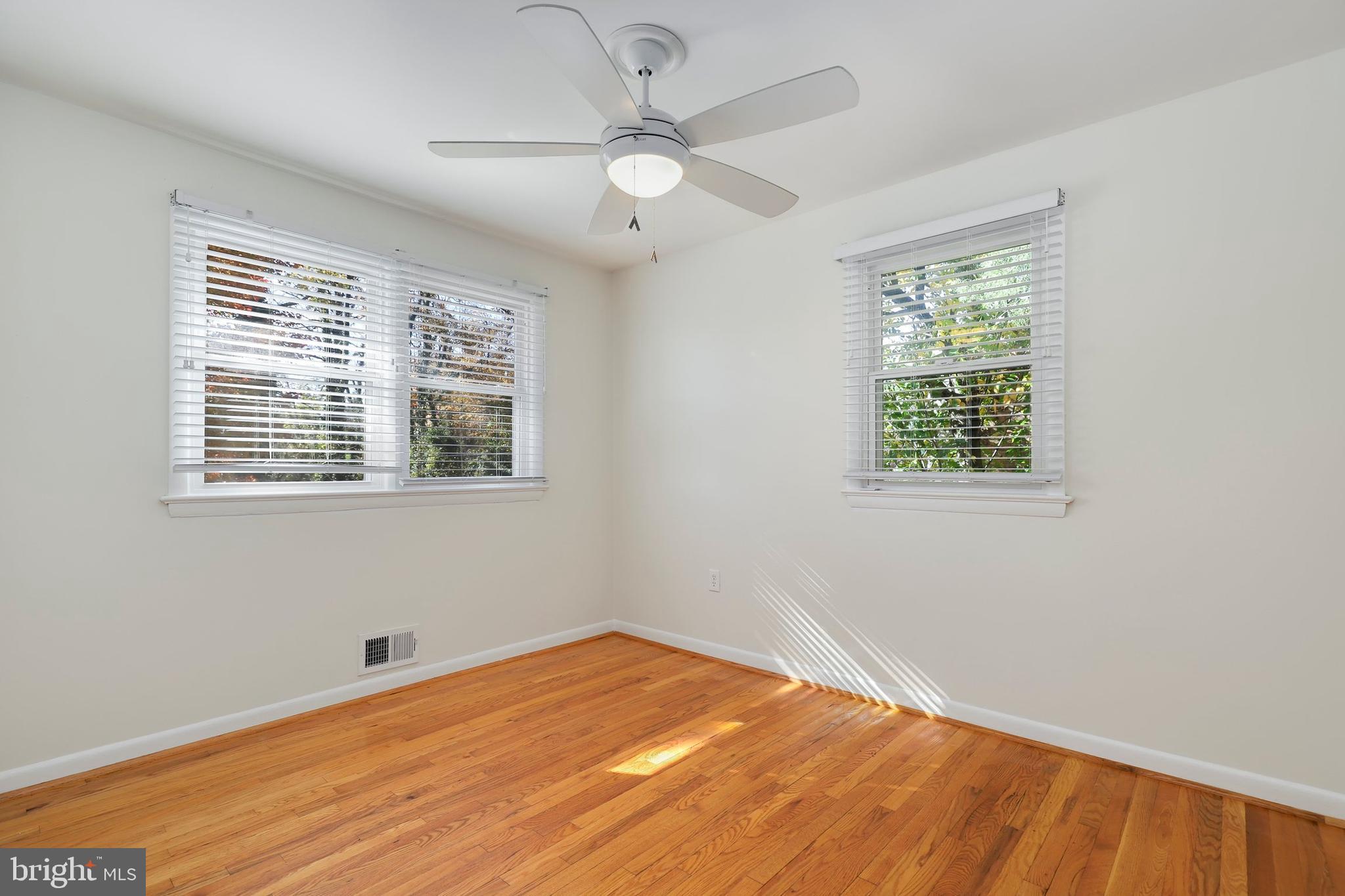 3816 Swann Road Suitland, MD 20746 - Photo 17 of 35 Gallery Image 17