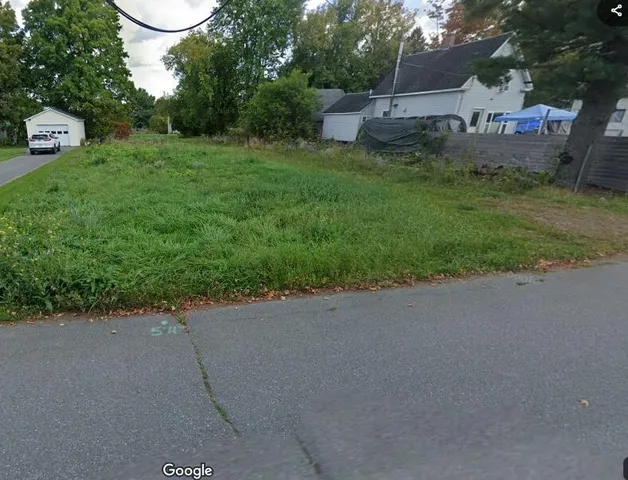 $18,000 | 10 Delmont Street, Presque Isle, ME 04769