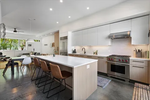 $775,000 | 2638 North Ridgeway Avenue, Chicago, IL 60647