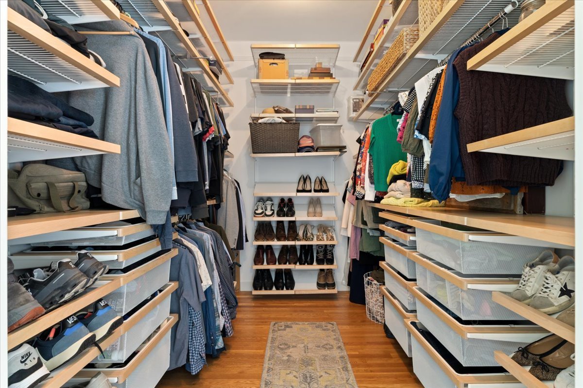 2638 North Ridgeway Avenue Chicago, IL 60647 - Photo 20 of 31 a view of walk in closet