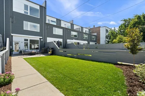 $775,000 | 2638 North Ridgeway Avenue, Chicago, IL 60647