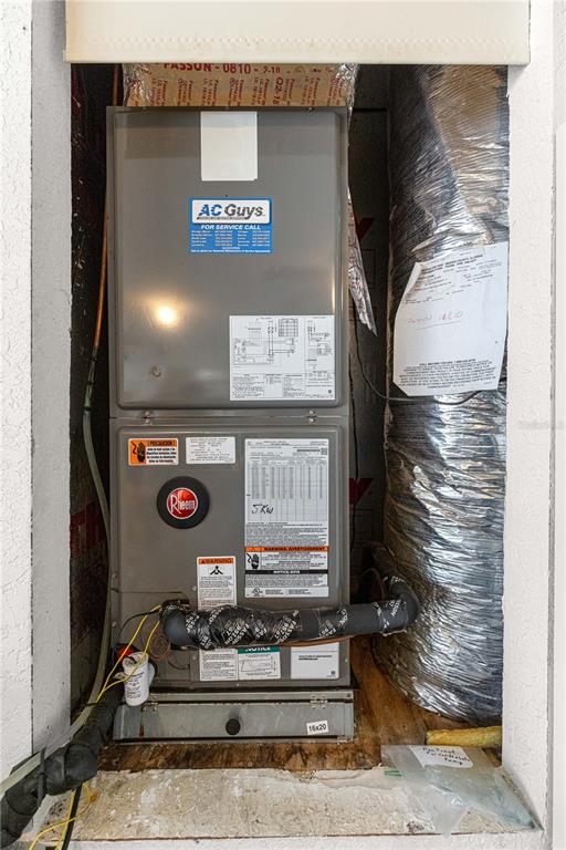 8534 Southwest 108th Pl Road Ocala, FL 34481 - Photo 26 of 41 a living room with furniture and a fireplace