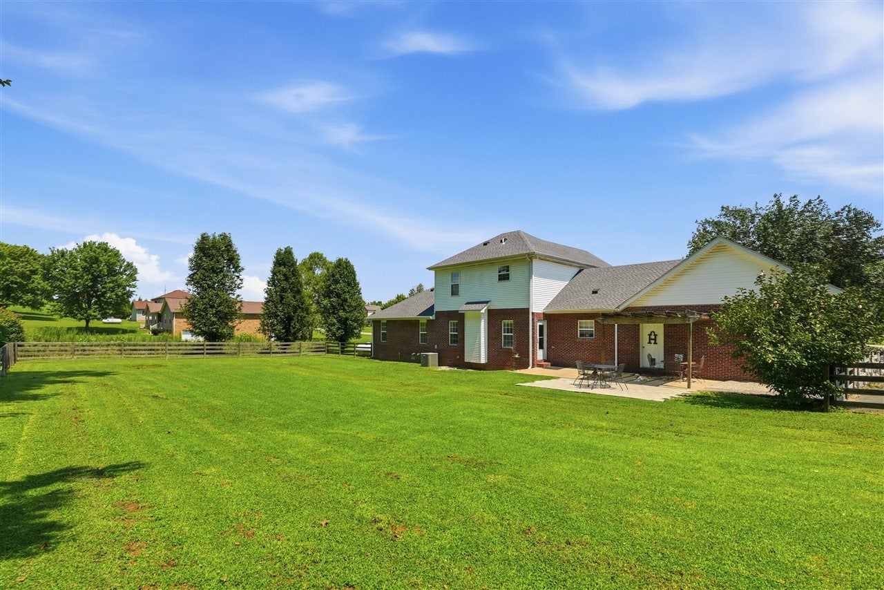 105 Oakwind Road Glasgow, KY 42141 - Photo 24 of 49 Gallery Image 24