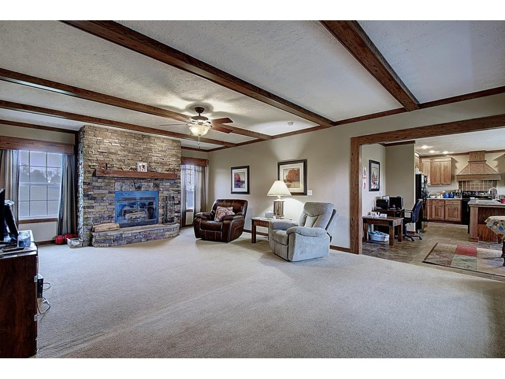 3025 St James Road Greeneville, TN 37743 - Photo 23 of 35 Mobile Home Living Room