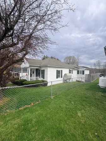 $190,000 | 71 Kingstown Lane, Hot Springs, VA 24445
