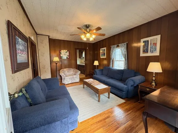 $190,000 | 71 Kingstown Lane, Hot Springs, VA 24445
