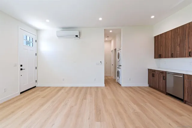 $1,295,000 | 1160 Erica Street, Escondido, CA 92027