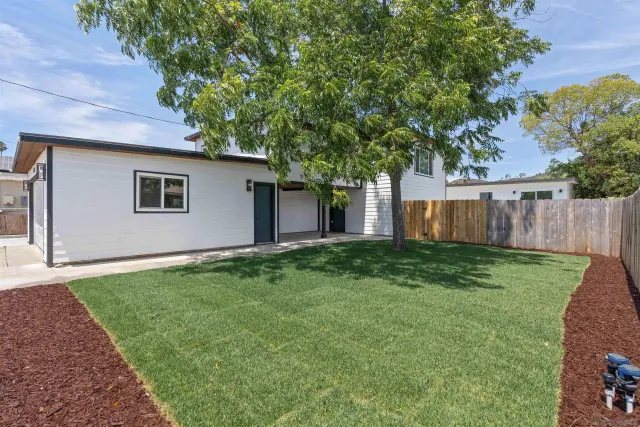 $1,295,000 | 1160 Erica Street, Escondido, CA 92027