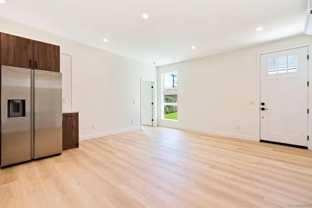 $1,295,000 | 1160 Erica Street, Escondido, CA 92027