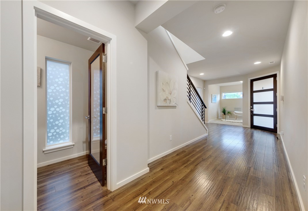 3913 168th Place Southeast Bothell, WA 98012 - Photo 5 of 37