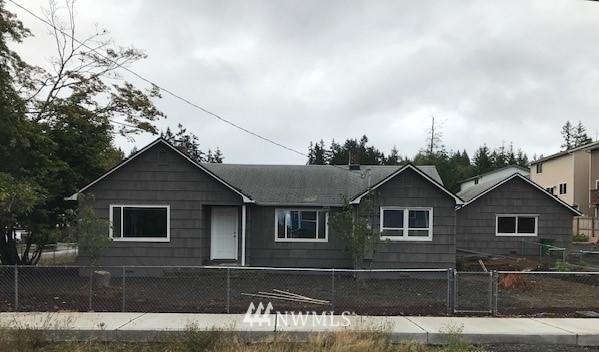 3421 Harris Road Southeast Port Orchard, WA 98366 - Photo 1 of 21 Gallery Image 1