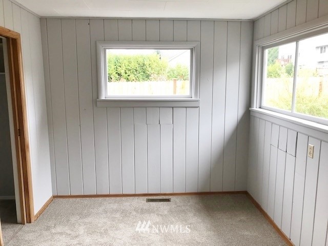 3421 Harris Road Southeast Port Orchard, WA 98366 - Photo 15 of 21 Gallery Image 15