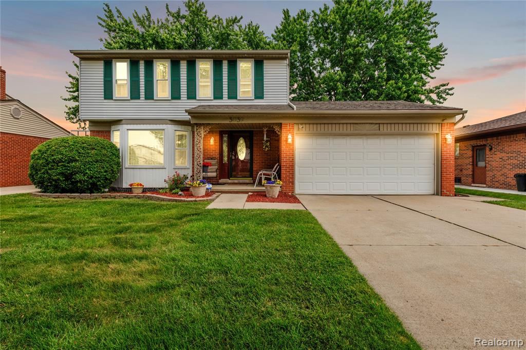 3039 Elmcrest Road Sterling Heights, MI 48310 - Photo 2 of 32