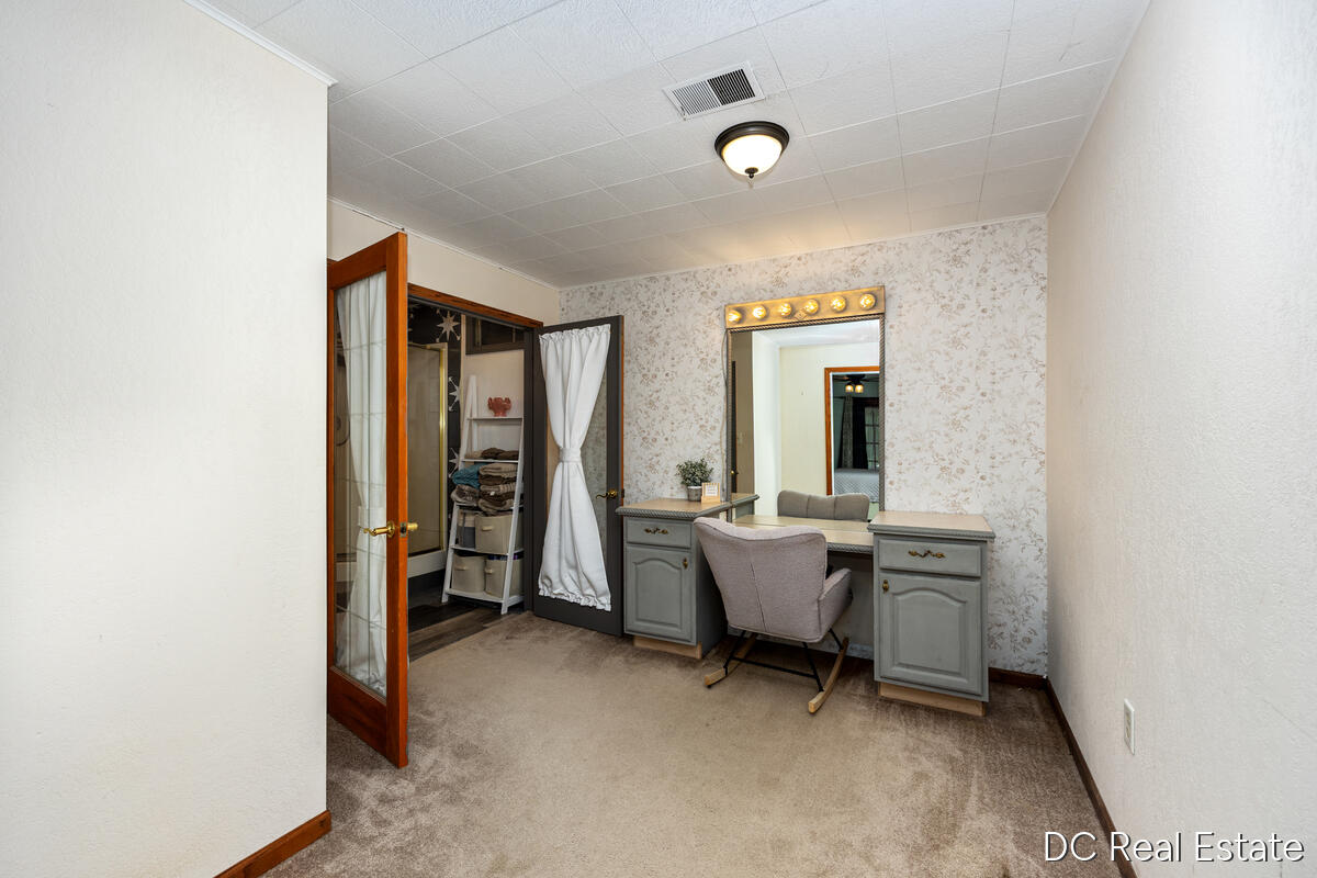 15721 West Almy Road Howard City, MI 49329 - Photo 22 of 35 15721-W-Almy_024