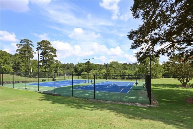 75 Montre Square Northwest Atlanta, GA 30327 - Photo 24 of 28