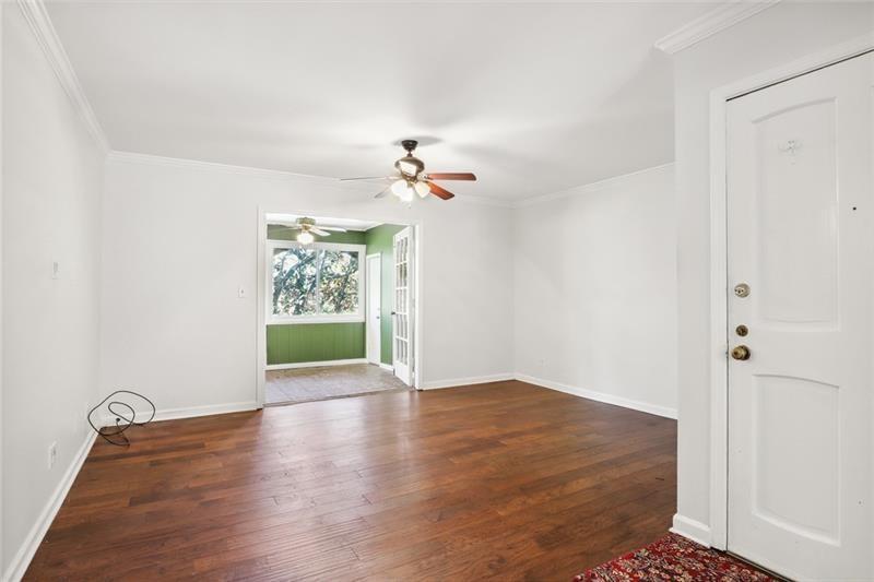 75 Montre Square Northwest Atlanta, GA 30327 - Photo 5 of 28