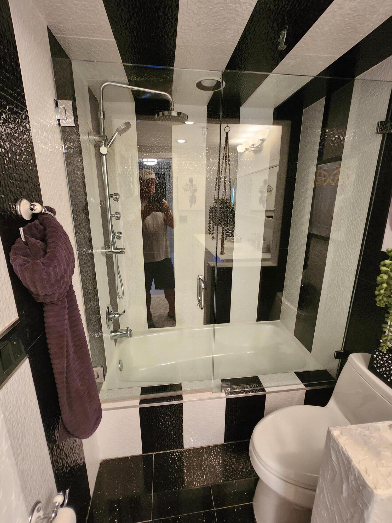 899 Jeffery Street, Unit 701 Boca Raton, FL 33487 - Photo 11 of 79 899 Jeffery St 701 pic 18