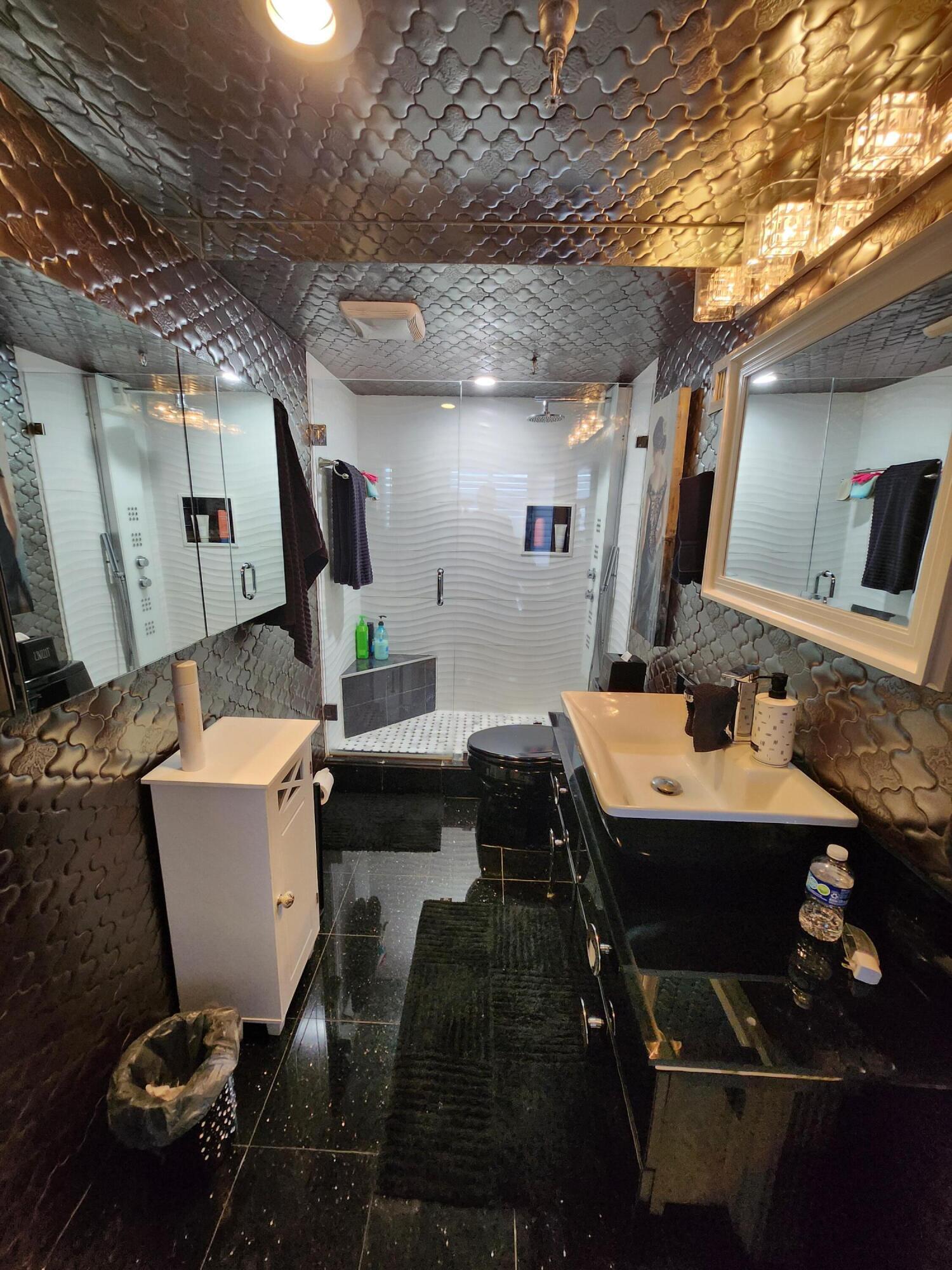 899 Jeffery Street, Unit 701 Boca Raton, FL 33487 - Photo 19 of 79 899 Jeffery St 701 pic 20