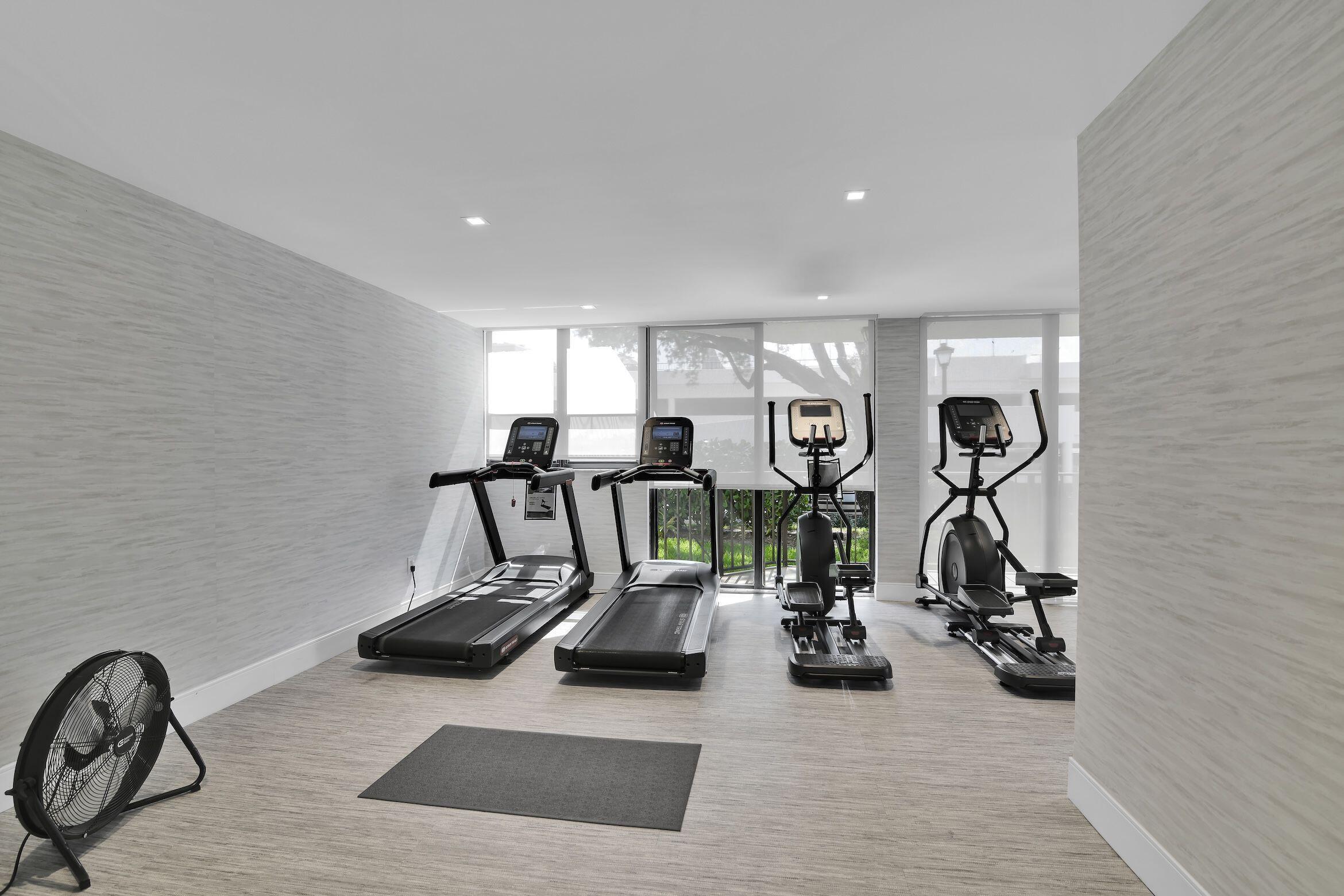 899 Jeffery Street, Unit 701 Boca Raton, FL 33487 - Photo 41 of 79 Porta Bella east gym 1