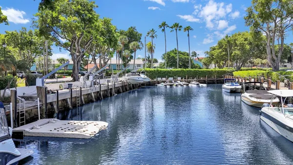 $8,000 | 899 Jeffery Street, Unit 701, Boca Raton, FL 33487