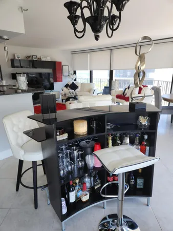 $8,000 | 899 Jeffery Street, Unit 701, Boca Raton, FL 33487