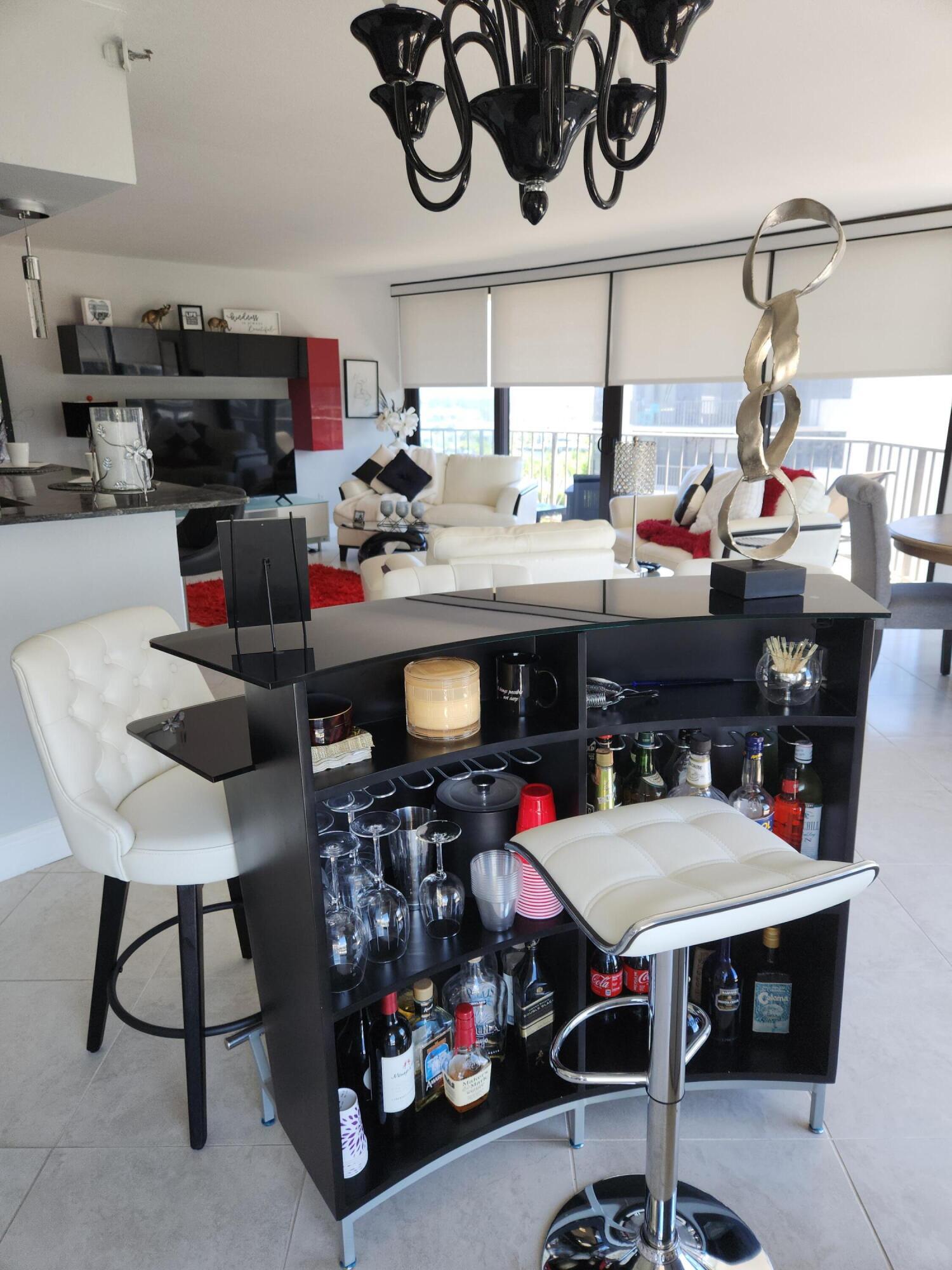 899 Jeffery Street, Unit 701 Boca Raton, FL 33487 - Photo 8 of 79 899 Jeffery St 701 pic 4