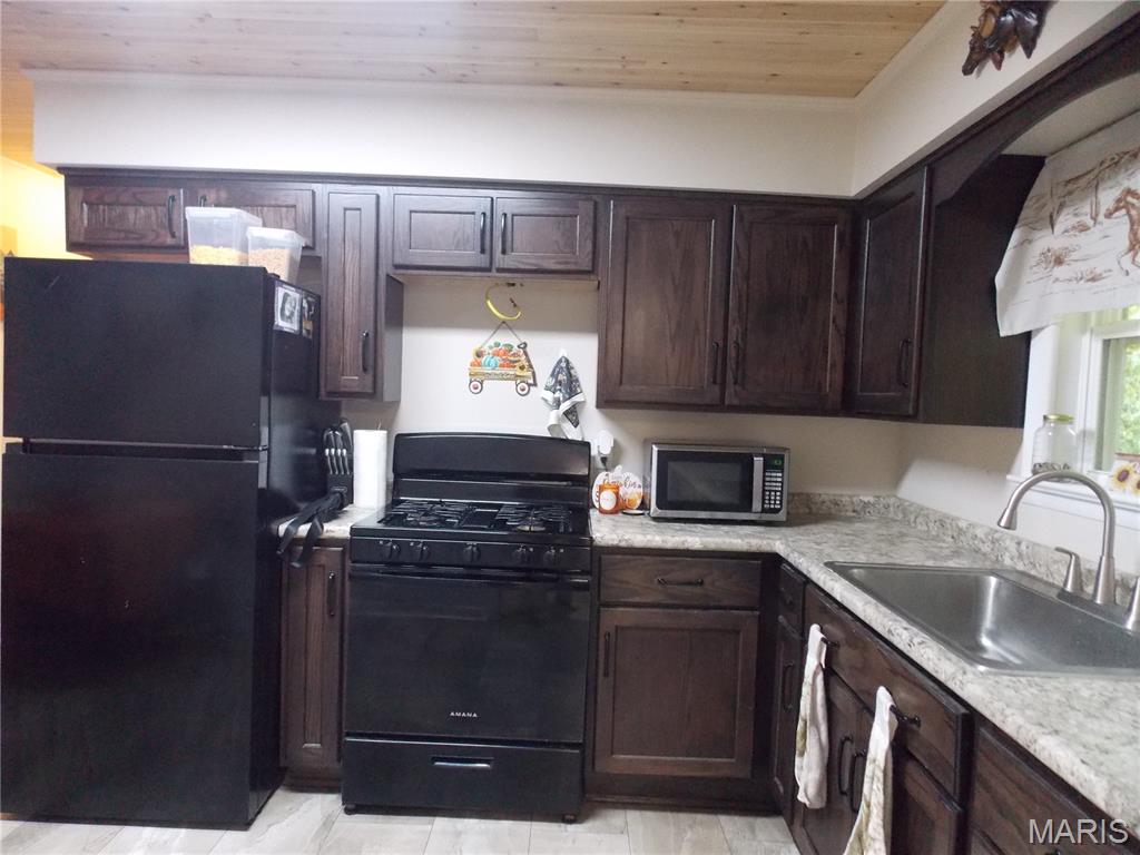 905 Maple Street Doniphan, MO 63935 - Photo 2 of 12