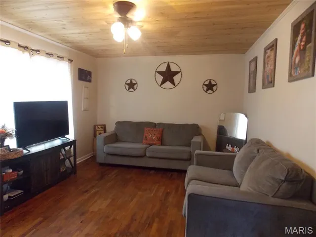 $98,900 | 905 Maple Street, Doniphan, MO 63935