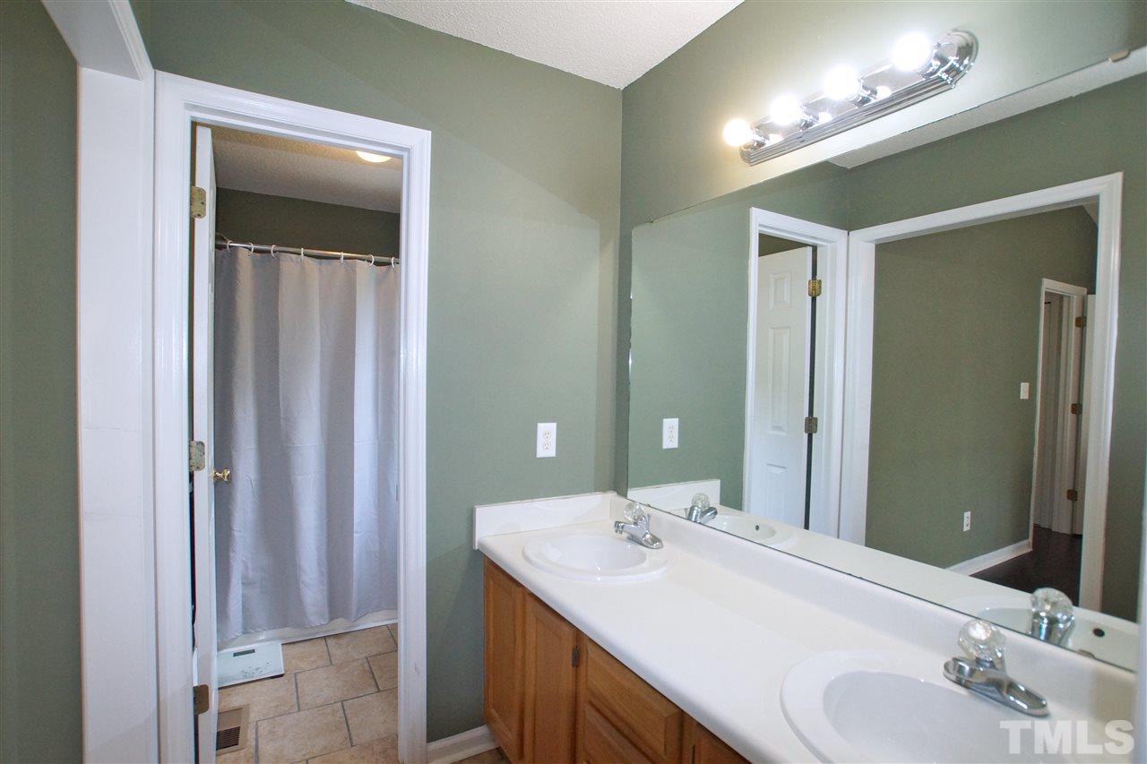 5709 Creel Court Raleigh, NC 27610 - Photo 10 of 18 Gallery Image 10