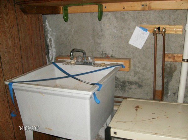 102 West Millbury Road Sutton, MA 01590 - Photo 18 of 24 a bathroom with a sink and mirror