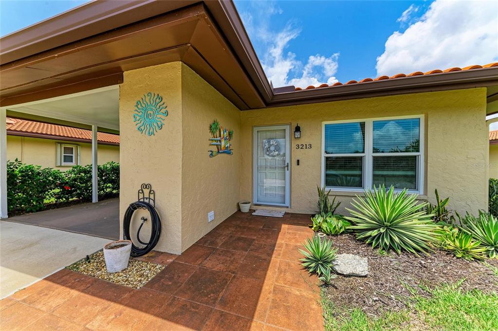 3213 Mercer Road Bradenton, FL 34207 - Photo 1 of 34 Gallery Image 1