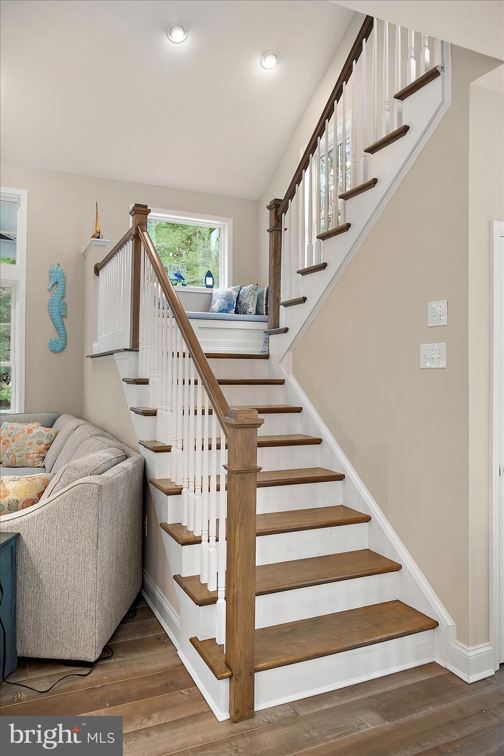 11271 Hall Road Lewes, DE 19958 - Photo 67 of 134 a view of entryway and hall