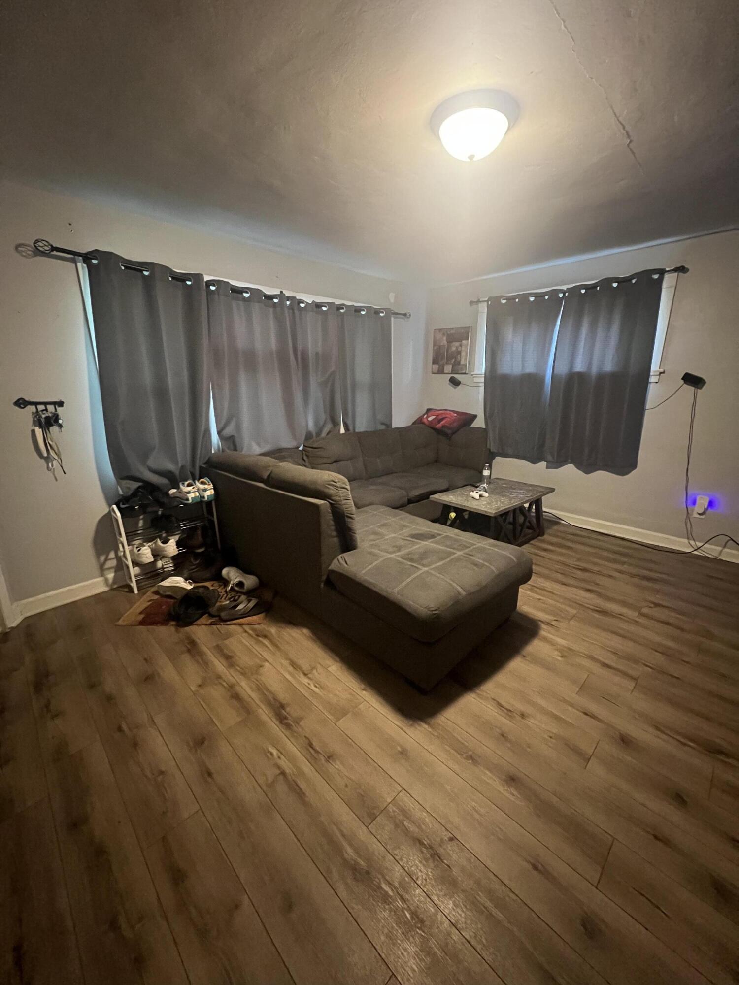 117 North 60th Street, Unit 5, Milwaukee, WI 53213 Compass