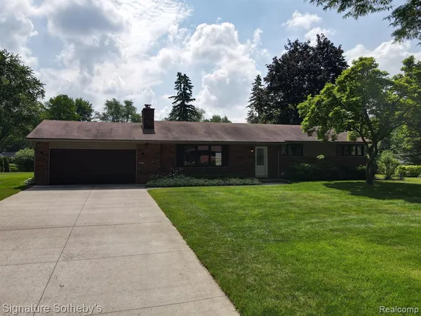$4,000 | 3672 Middlebury Lane, Bloomfield Hills, MI 48301
