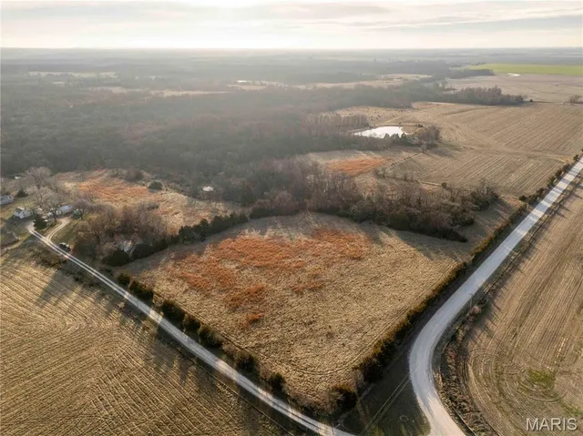 $1 | 0 Pike 49, Frankford, MO 63441