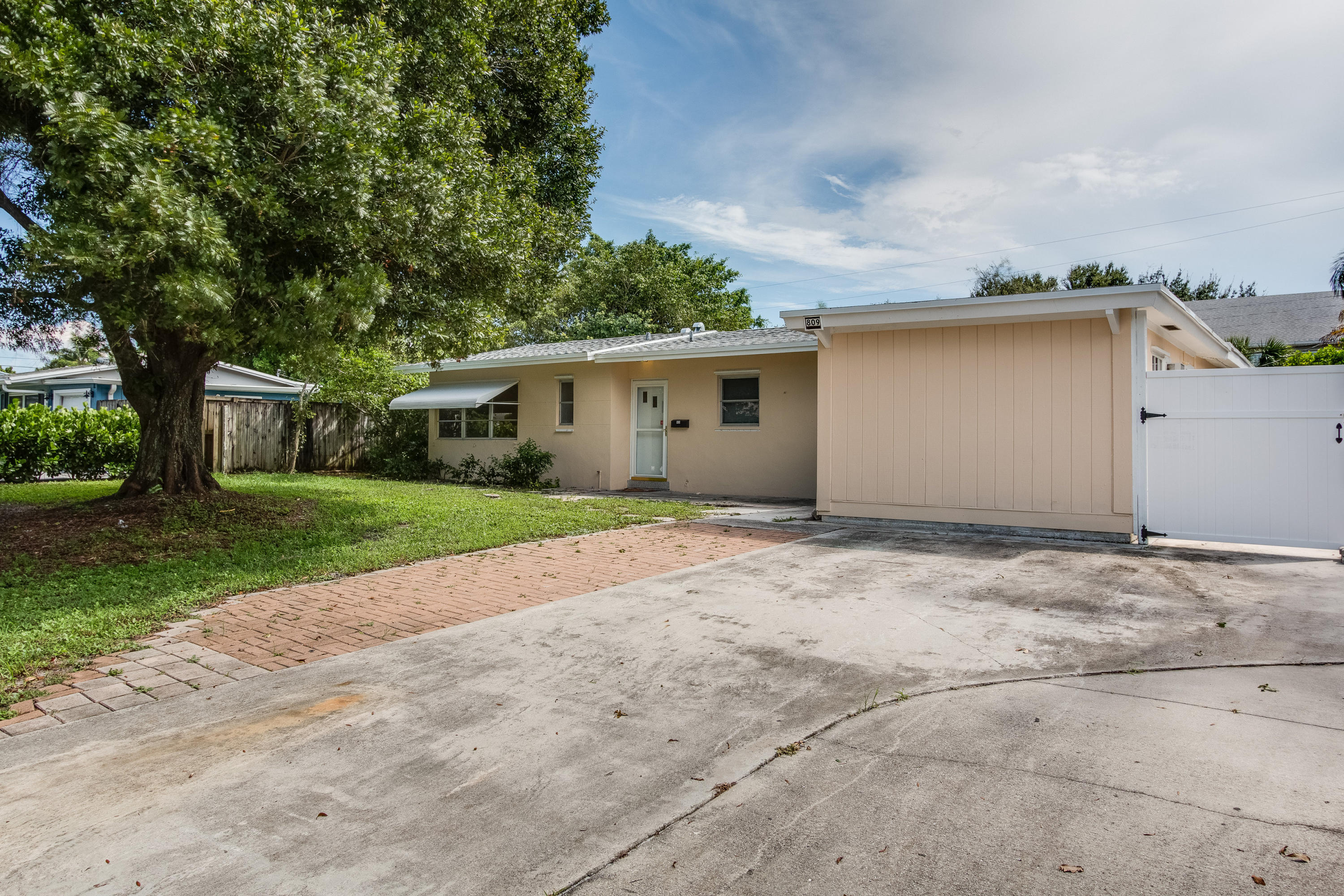 809 Buttonwood Road North Palm Beach, FL 33408 - Photo 3 of 22 untitled-3