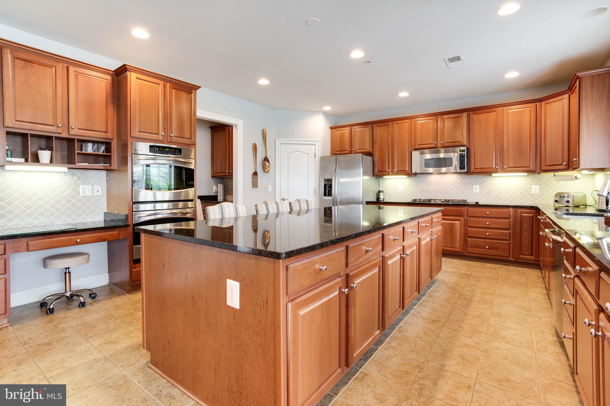 4823 Chichester House Road Olney, MD 20832 - Photo 8 of 49 Gallery Image 8