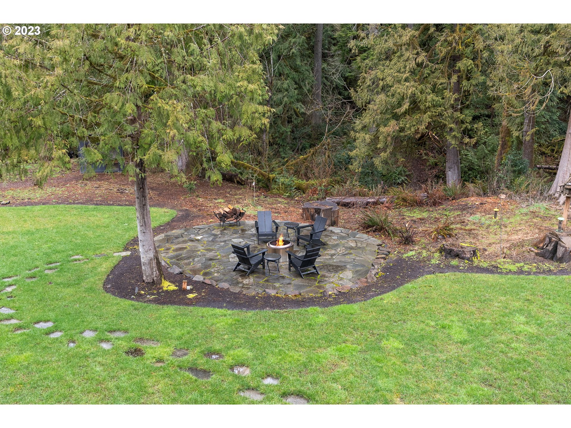 19745 South Upper Road Oregon City, OR 97045 - Photo 28 of 32 Fire Pit