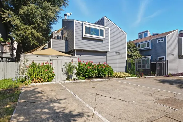 $397,000 | 4008 Holland Avenue, Unit A, Dallas, TX 75219