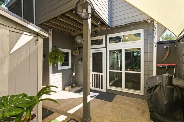 $397,000 | 4008 Holland Avenue, Unit A, Dallas, TX 75219