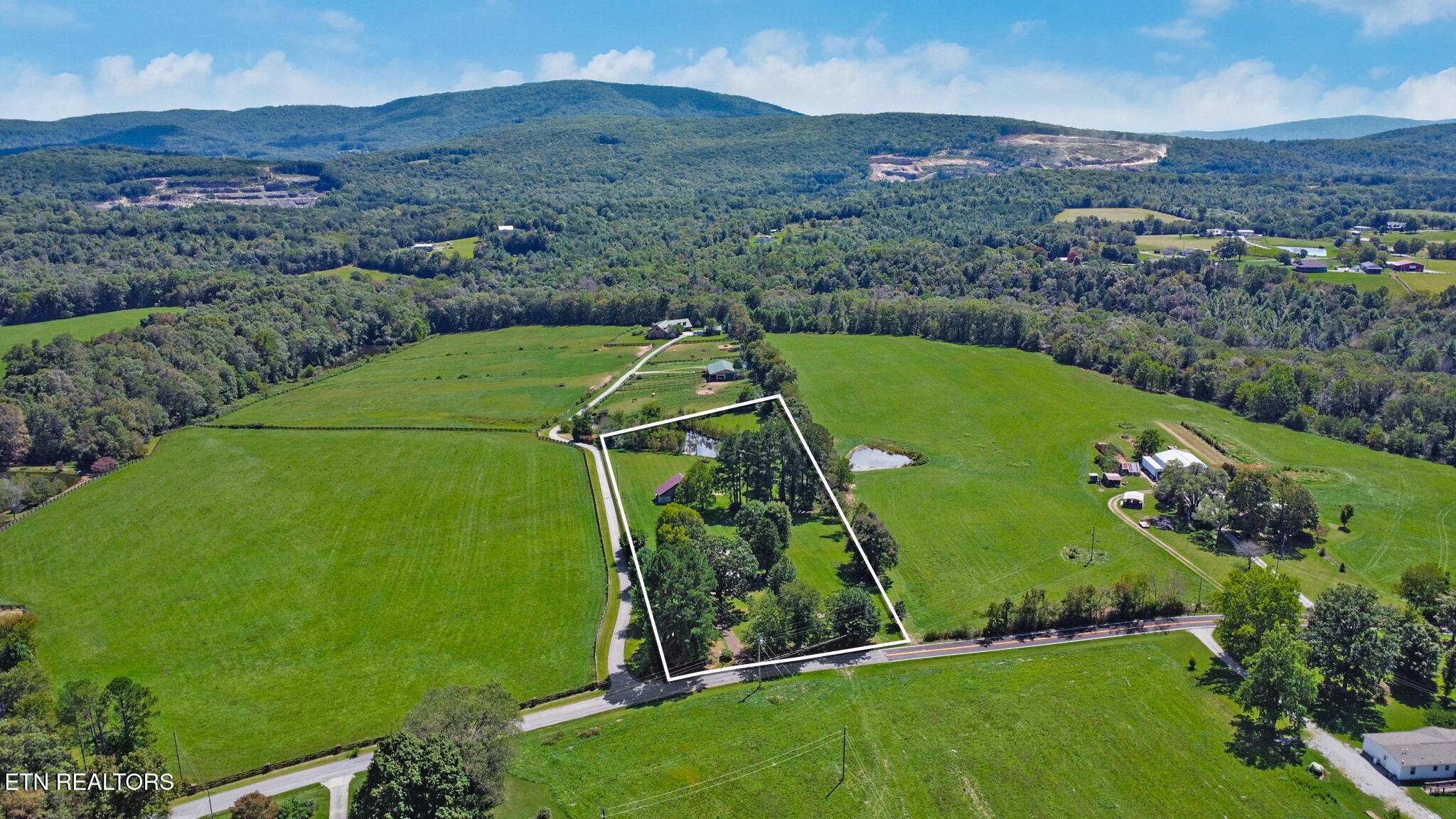 1240 Open Range Road Crossville, TN 38555 - Photo 15 of 50 1
